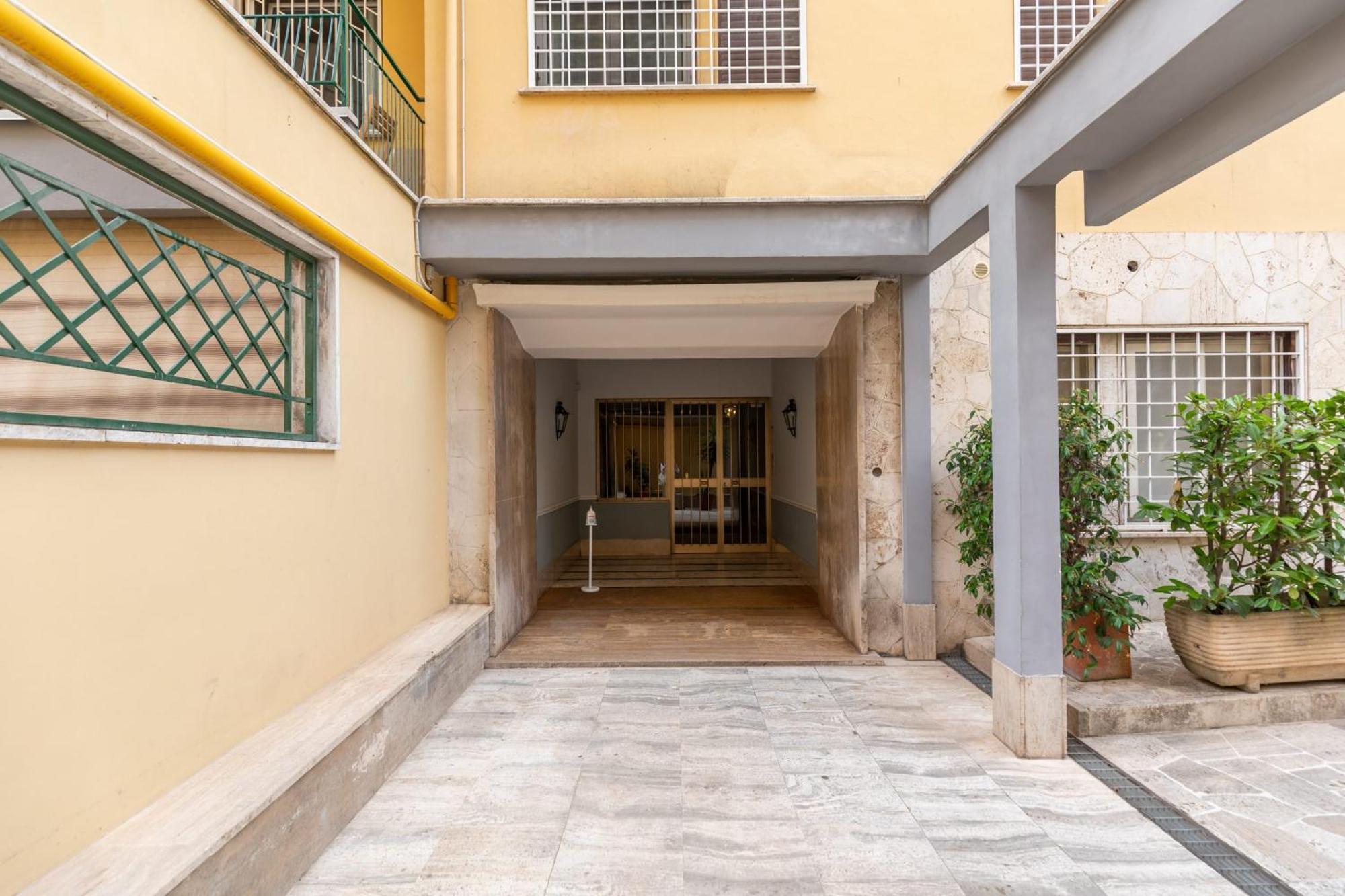 Fleming Suites By Hili — Photos 1